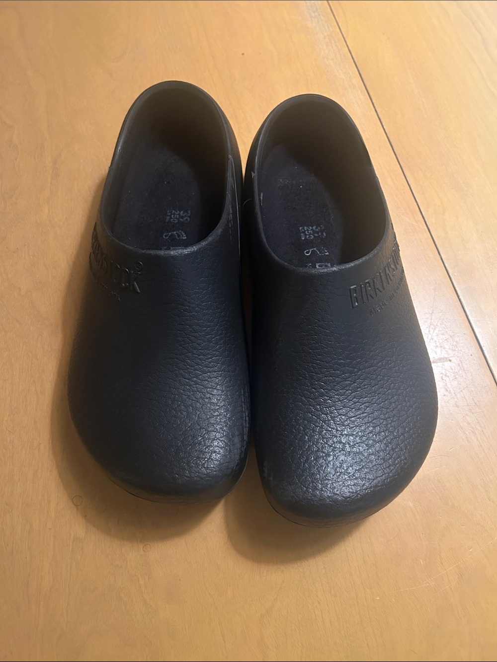 Birkenstock  Black Slip-On Clogs